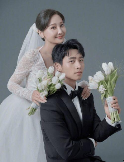 高进老婆童晓彤照片,高进背后的美丽身影