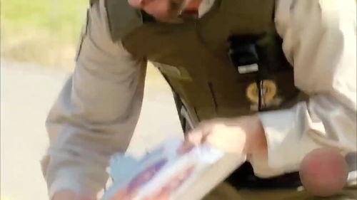 东北犯人搞笑视频,笑料百出，欢乐无限