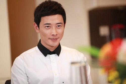 罗晋的生活照,揭秘明星私下的温馨日常